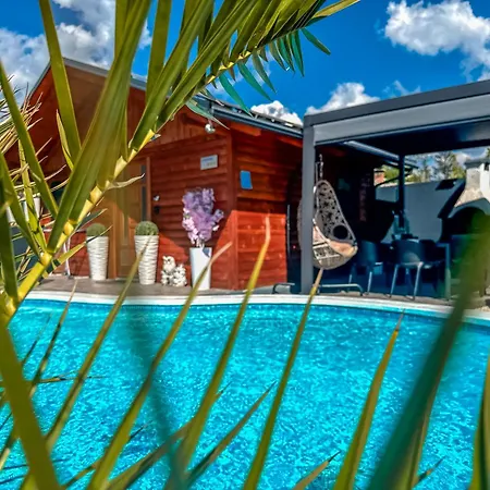 Aura Luxury דירה *